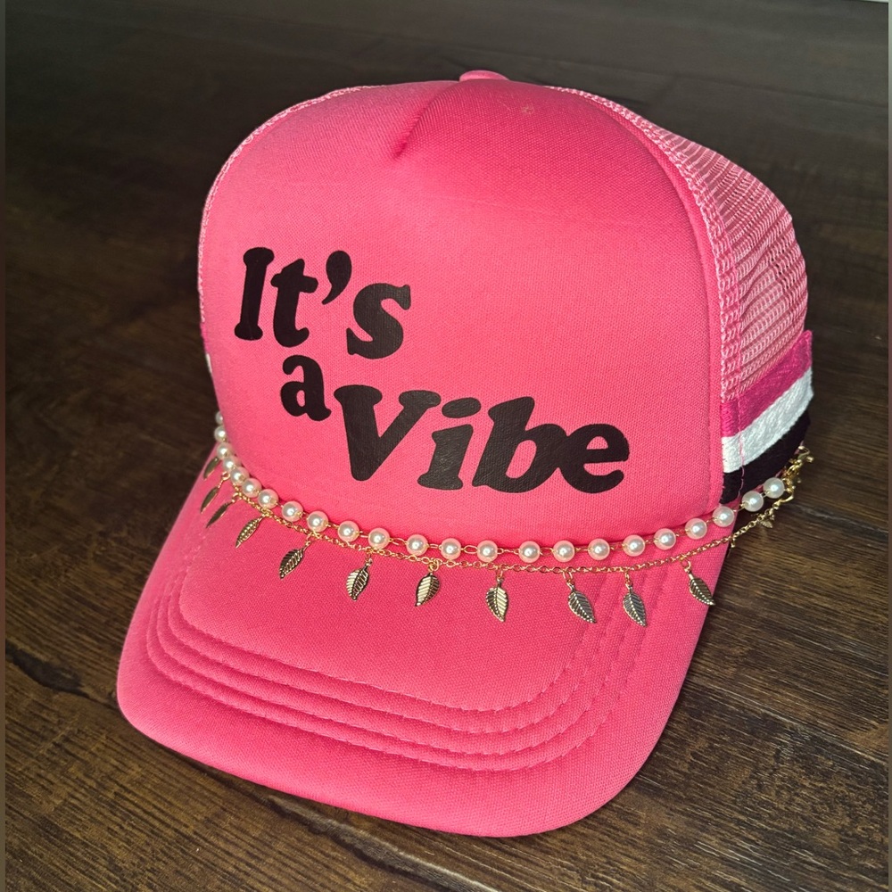 Pink 'It's a Vibe' trucker hat